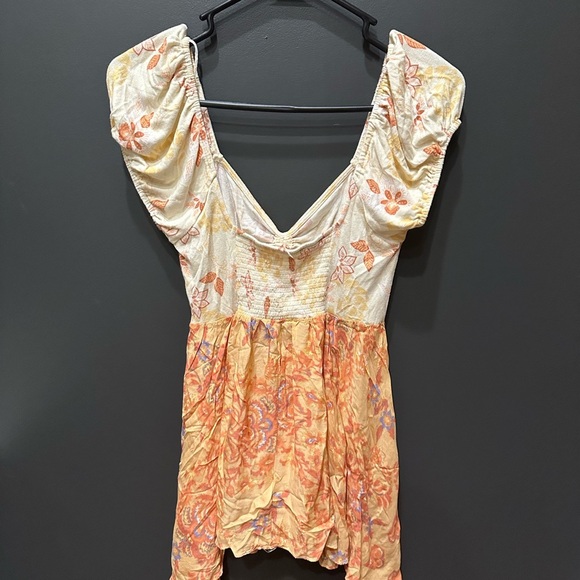 Free People La Bamba Babydoll floral two tone Ivory patchwork combo Small - Picture 4 of 6